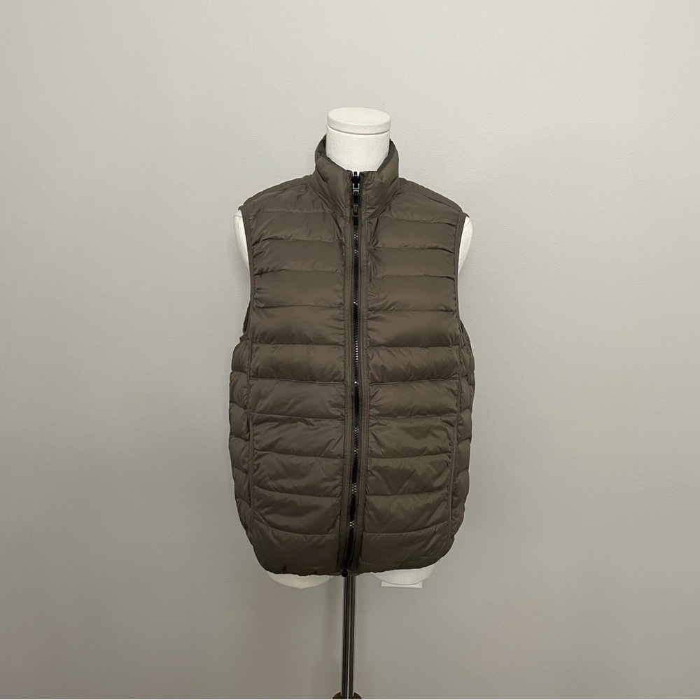 Hawk & Co Vest Puffer Reversible Duck Down Pockets Lightweight Olive Green Tan - Picture 12 of 15